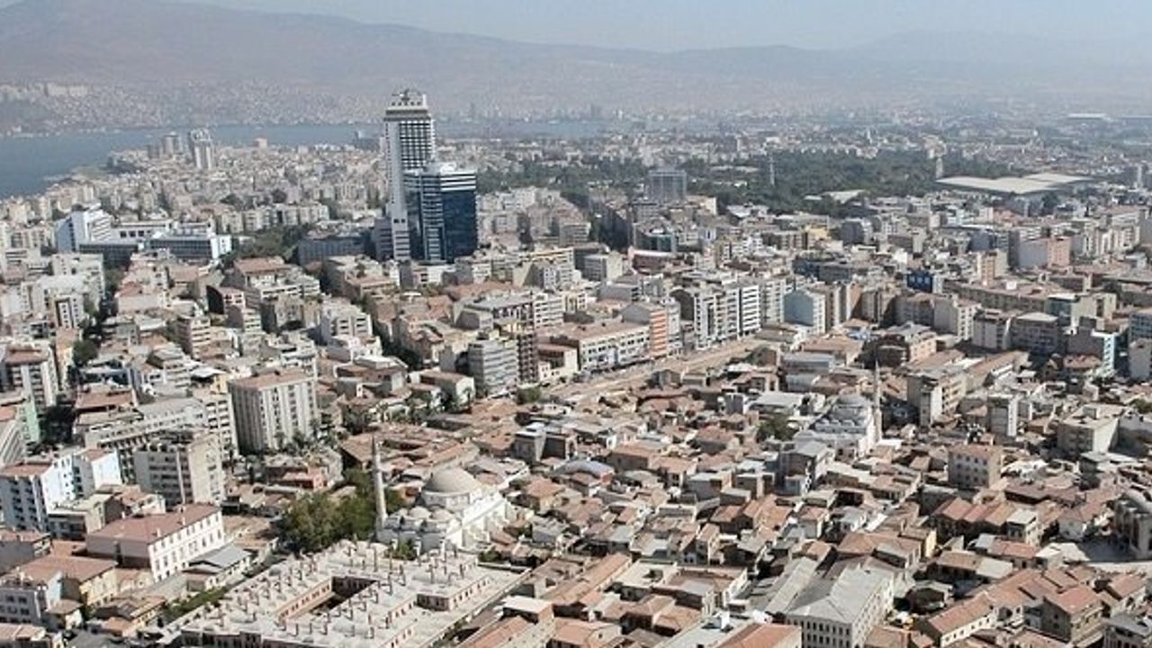 İzmir'de konut satışları azaldı, en çok konut Buca’da satıldı