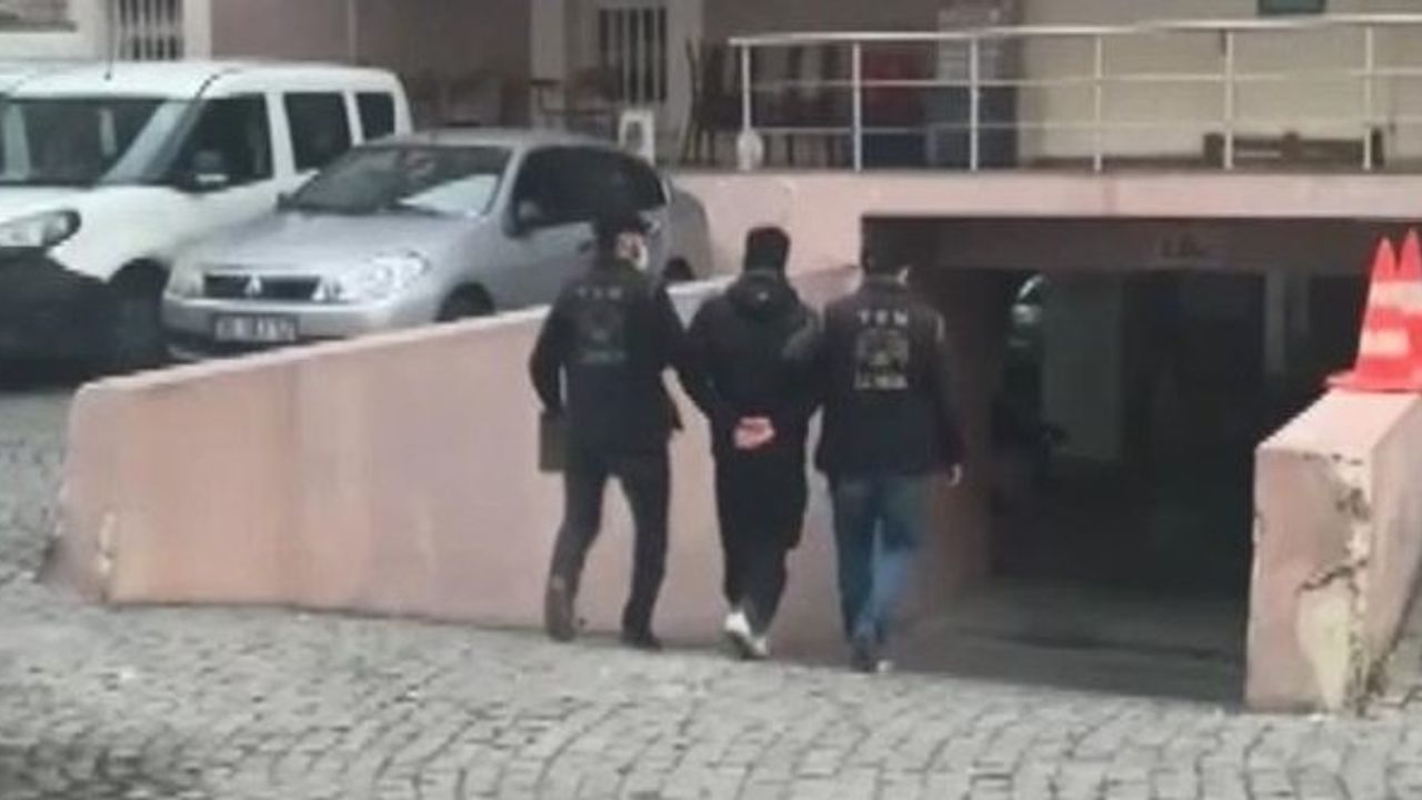 İzmir’de nevruz mitingi sonrası terör operasyonu düzenlendi