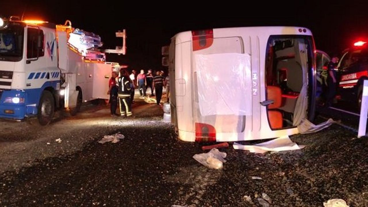 Denizli Pamukkale Cankurtaran trafik kazası Denizli Antalya karayolu trafik kazası: 2’si ağır 28 yaralı