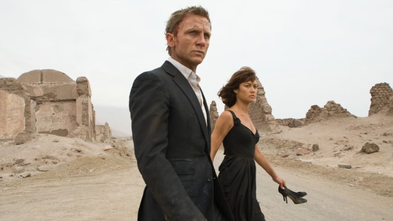 James Bond Quantum Of Solace nerede çekildi hangi kanalda oynuyor kaç yılında çekildi konusu