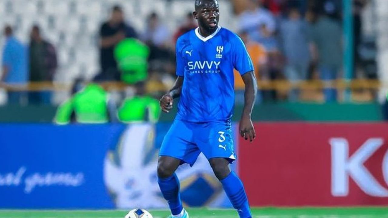 Kalidou Koulibaly hangi takımda oynuyor kaç gol attı hangi takımlarda oynadı kimdir nereli?
