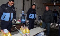 İzmir Buca’da temizlik ürünleri imalathanesine baskın yapıldı, ekipler şok oldu