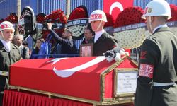 İzmir şehidini uğurladı: Şehit Mustafa Muhammed Ak gözyaşlarıyla uğurlandı