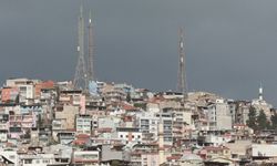 Son Dakika İzmir Bayraklı Cengizhan Mahallesi'ndeki TV vericileri kaldırılıyor