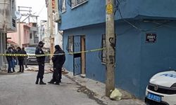 Son Dakika İzmir, Konak Levent Mahallesi'nde Sibel A. boğazı kesilerek öldürüldü