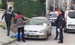 İzmir Karşıyaka Şemikler Mahallesi’nde bir kişinin cansız bedeni bulundu