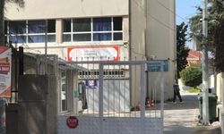 İzmir Konak Karataş Anadolu Lisesi’ne atanan Özgür İken hayatını kaybetti