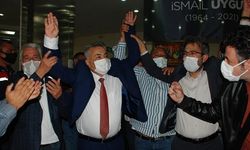 İzmir’de yeni Torbalı Belediye Başkanı Mithat Tekin oldu