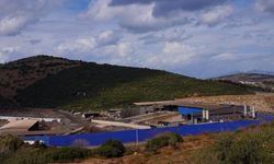Foça’da çevre kirliliğine sebep olan cüruf tesisi kapatılıyor