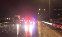 İzmir Aliağa Kuzey Ege Otoyolu Yenifoça yol ayrımı trafik kazası: 1 ölü