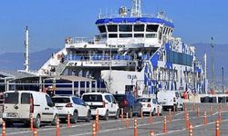 İzmir arabalı vapur Üçkuyular Karşıyaka Bostanlı feribot taşımacılığı yüzde 81 arttı