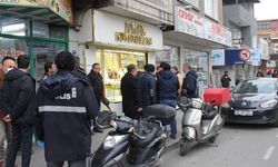 İzmir Bornova Zafer Mahallesi kuyumcu soygunu: Silahlı gaspçı aranıyor