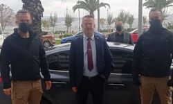 İzmir Çiğli’de dolandırıcılar yakalandı: Sahte tuğgeneral ve yüzbaşı şebekesi