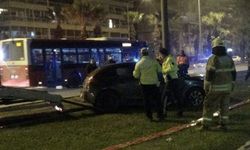 İzmir Karşıyaka Cemal Gürsel Caddesi trafik kazası: 4 yaralı