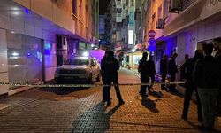 İzmir Karşıyaka Donanmacı Mahallesi Osman Bey Parkı silahlı çatışma: 2 yaralı