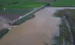 İzmir Tire Eğridere yeraltı barajı taştı, Kahrat Mahallesi’ndeki tarlaları su bastı