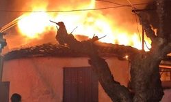 Manisa Şehzadeler Karaoğlanlı Mahallesi yangın: Kerpiç ev kül oldu