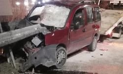 İzmir Çeşme trafik kazası: Ovacık yol ayrımı trafik kazası 1 kişi yaralandı