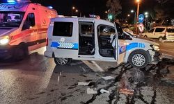 İzmir Konak Oğuzlar Mahallesi Gaziler Caddesi trafik kazası: Polis aracı kaza yaptı