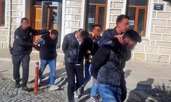 İzmir Çeşme Alaçatı’da motosiklet hırsızları yakalandı