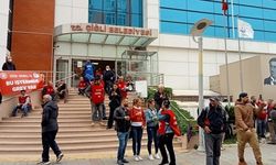İzmir Çiğli Belediyesi grev: Çiğli’de 829 belediye işçisi greve çıktı