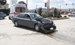 Manisa Kula jandarma kavşağı trafik kazası İzmir Ankara karayolu trafik kazası: 1 ağır yaralı