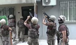 İzmir’de yakalama emri olan 25 suçluya operasyon
