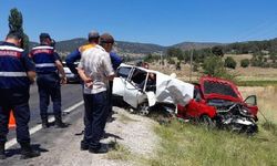 Muğla Seydikemer trafik kazası Fethiye Antalya karayolu Çaltılar trafik kazası: 1 ölü, 2 yaralı