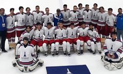 İzmir buz hokeyi takımı, sezonu 2 yenilgiyle açtı