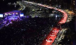 İzmir'de 29 Ekim kutlamaları! Unutulmaz anlar yaşandı