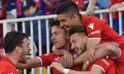 Boluspor'u 3-0 yenen İzmir takımı Altınordu, Süper Lig'e koşuyor