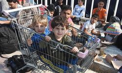 Çeşme’den Sakız Adası’na geçmeye çalışan 236 göçmen yakalandı