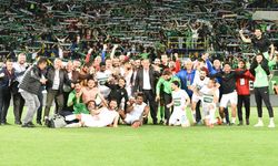 Ege takımı Denizlispor, Karabükspor'u yenerse Süper Lig'e yükselecek