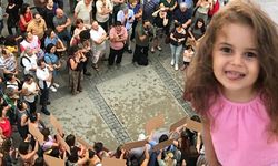 İzmirli Öykü Arin için Kıbrıs Şehitleri Caddesi'nde toplandılar