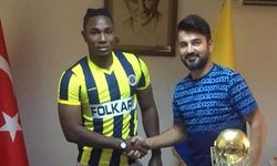 Menemenspor Alpha Jallow ve İbrahim Sangare ile anlaştı