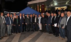 İzmir Bornova Belediyesi deprem bölgesinde 40 bin kişilik çadır kuruyor