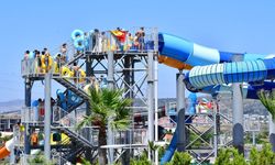 İzmir Çeşme Oasis Aquapark fiyat 2023 giriş ücreti Oasis Aquapark kapanış saati