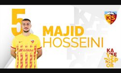 Majid Hosseini aslen nereli hangi takımdan geldi hangi takımlarda oynadı toplam kaç gol attı?