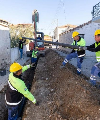 İzmir Aliağa’ya İZSU’dan altyapı yenileme çalışmaları