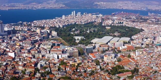 İzmir nüfusu 2022 ne kadar İzmir kadın erkek nüfusu İzmir’in en kalabalık ilçeleri 2022