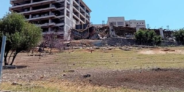 İzmir Buca Organize Sanayi Bölgesinde inşaat çöktü: Mehmet Onat Erol Tatlı Ergin Tatlı yaralandı