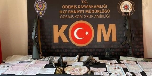 İzmir tefeci operasyonu 2022 İzmir Tire tefeci operasyonu: 9 gözaltı