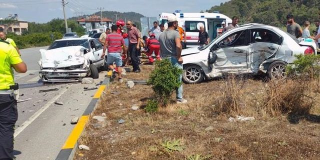 Muğla Dalaman trafik kazası Dalaman Fethiye karayolu trafik kazası: 4 yaralı