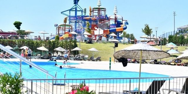 İzmir Çeşme Oasis Aquapark fiyat listesi 2022 Çeşme Alaçatı Oasis Aquapark nerede?