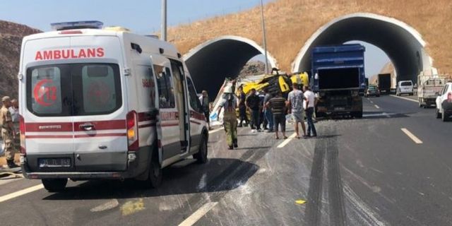 İzmir Menemen Kuzey Ege Otoyolu trafik kazası: Fahrettin Altay öldü, 5 kişi yaralandı