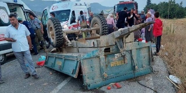 İzmir Ödemiş Beydağ yolunda trafik kazası traktör ile kamyon çarpıştı: Bilal Şeker öldü, 13 yaralı