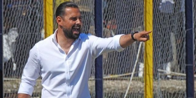 Alaçatıspor Teknik Direktörü Necip Emre Yılmaz ile yollar ayrıldı