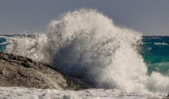 Meteoroloji'den İzmir'e fırtına uyarısı! İzmir hava durumu