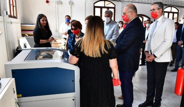 İzmir Fablab: FikrimİZ ve FabrikaLab ilçelere tanıtıldı