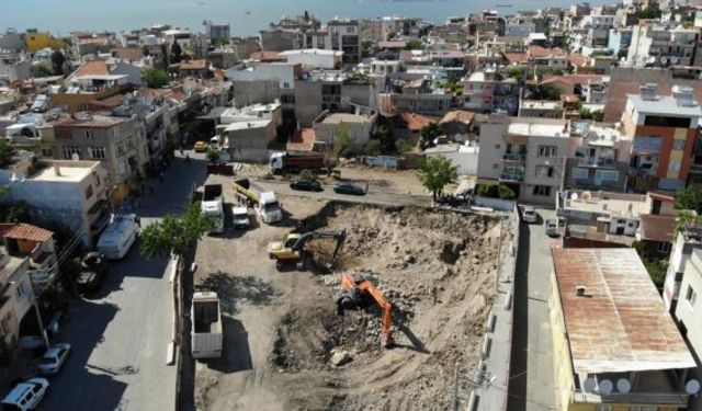 İzmir Konak’ta söz verilen projeler yapılıyor